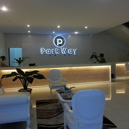 Parkway Hotel 수리가오 외부 사진