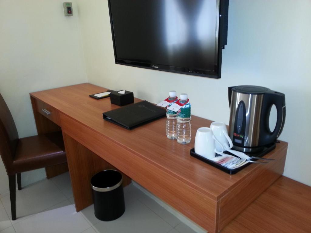 Parkway Hotel 수리가오 외부 사진