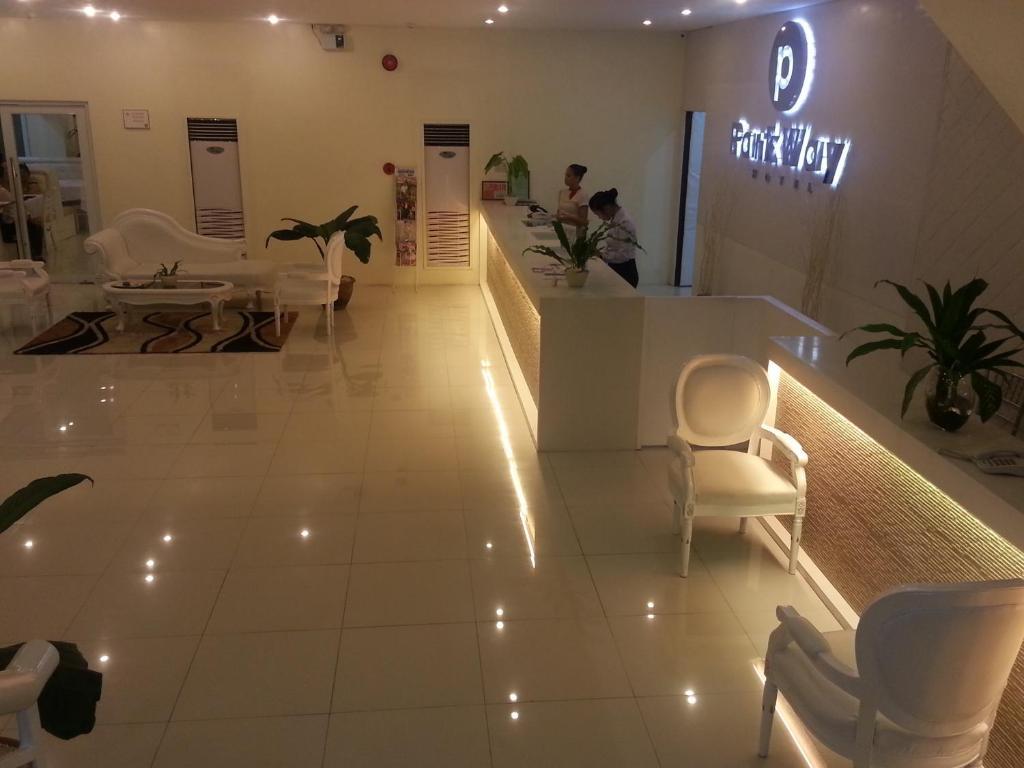 Parkway Hotel 수리가오 외부 사진